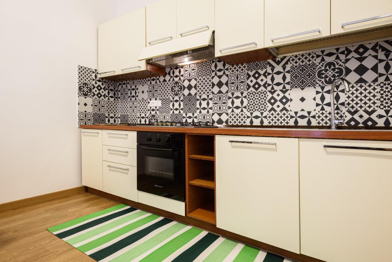 Apartment Vico Cappuccinelle 18 Naples